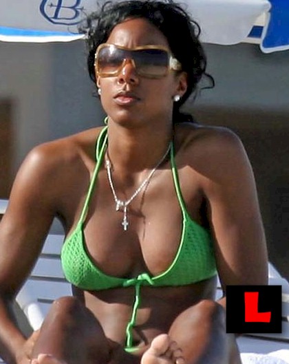 kelly rowland hot pictures. Kelly Rowland has confirmed
